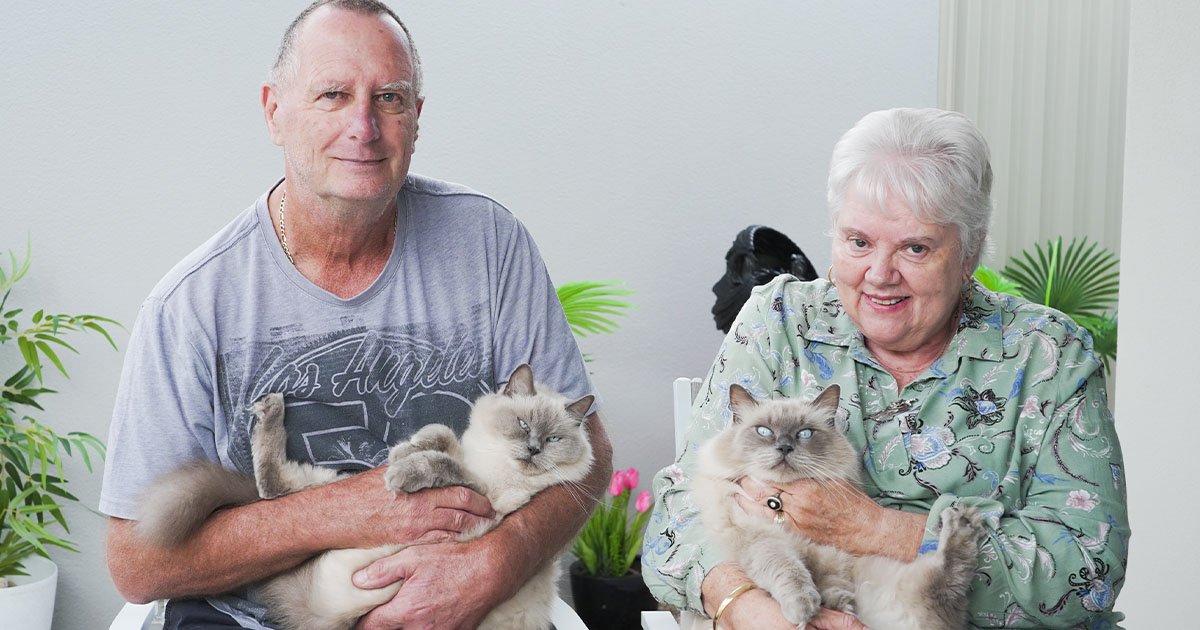Alan and Sue with Cats Cyrius and Sam